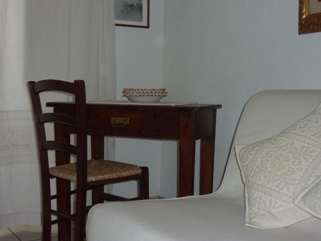 L'Arco Cagliari Bed & Breakfast Bilik gambar