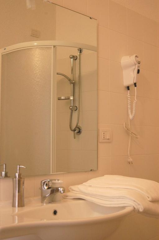 L'Arco Cagliari Bed & Breakfast Luaran gambar