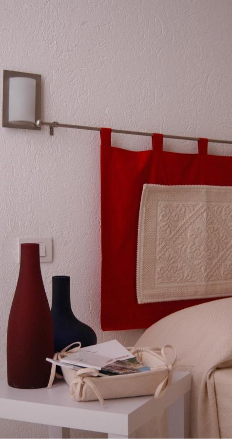 L'Arco Cagliari Bed & Breakfast Bilik gambar